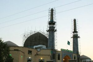 شهید شاه‌آبادی و مسجد