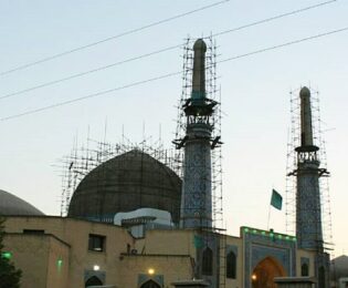 شهید شاه‌آبادی و مسجد